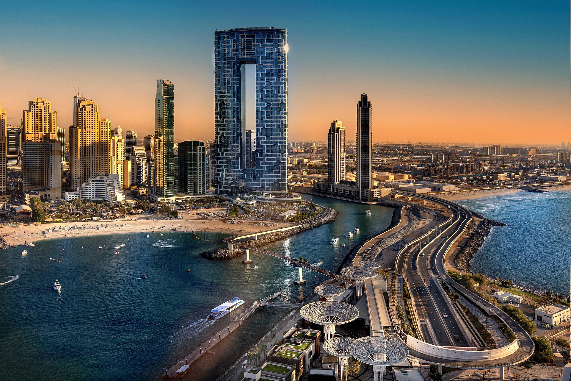 How To Get A Golden Visa Dubai In 2025